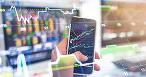  Returns Manifold: 7 Traits Of A Multibagger Stock